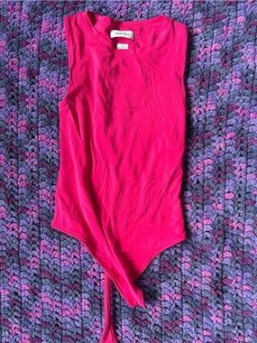 Babaton Aritzia Vibrant Fuchsia One-Shoulder Top